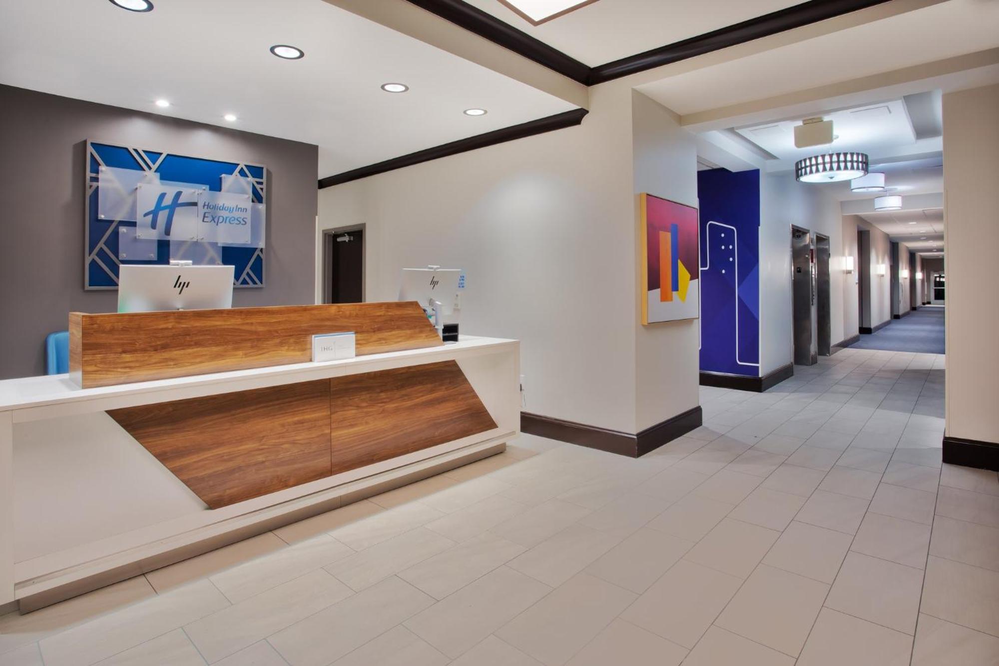 Holiday Inn Express Augusta North By Ihg Exterior photo