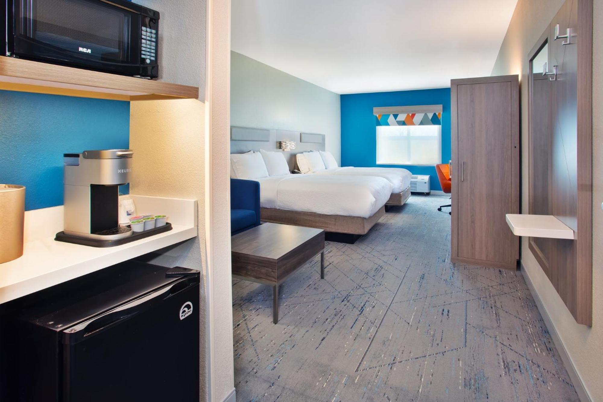 Holiday Inn Express Augusta North By Ihg Exterior photo