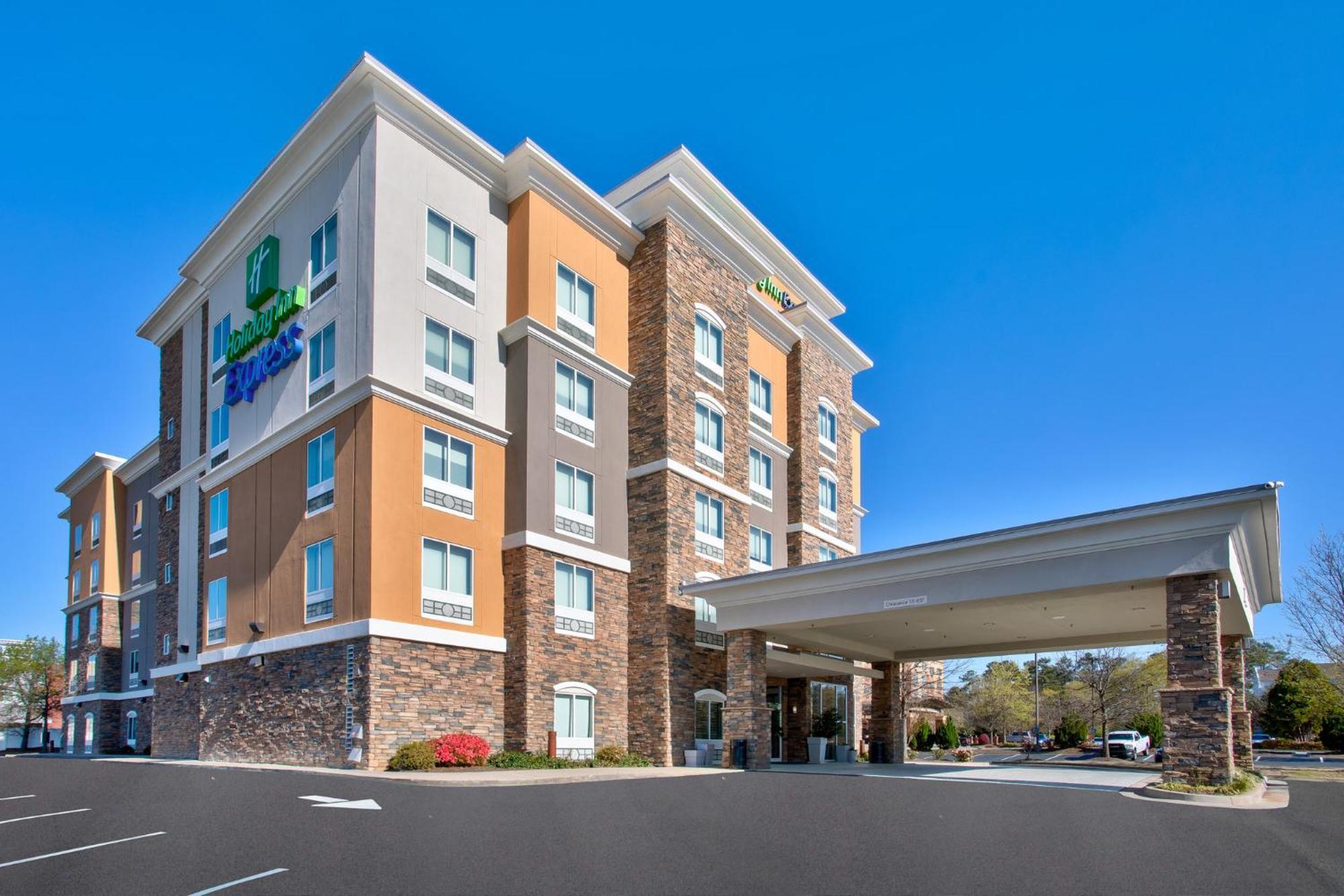 Holiday Inn Express Augusta North By Ihg Exterior photo