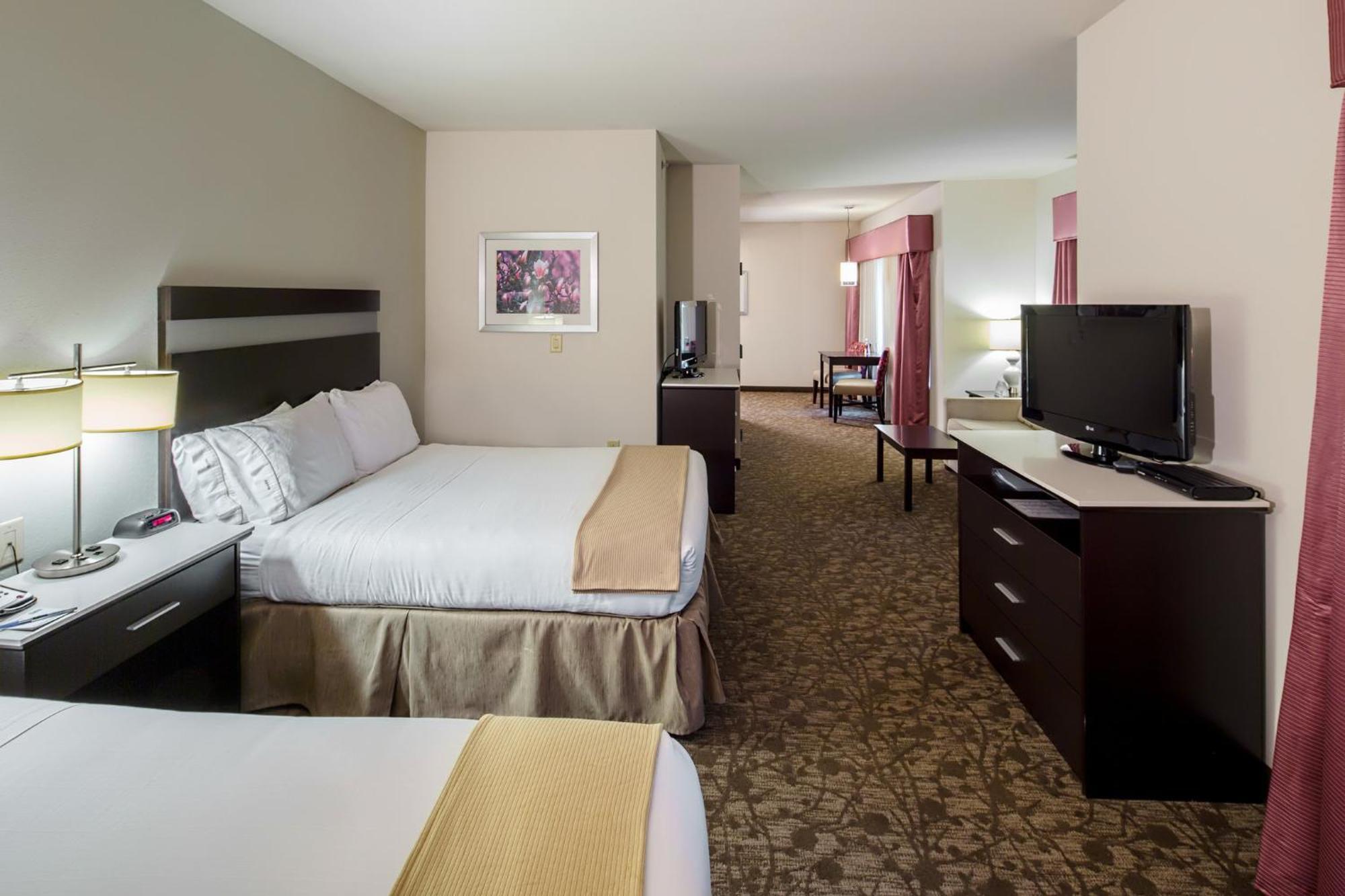 Holiday Inn Express Augusta North By Ihg Exterior photo