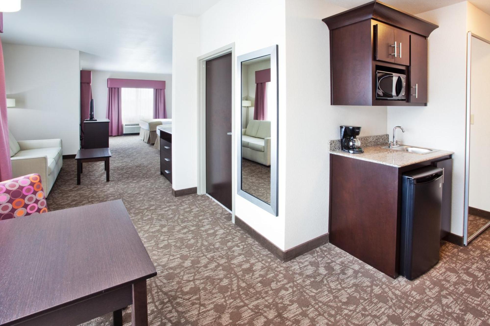 Holiday Inn Express Augusta North By Ihg Exterior photo