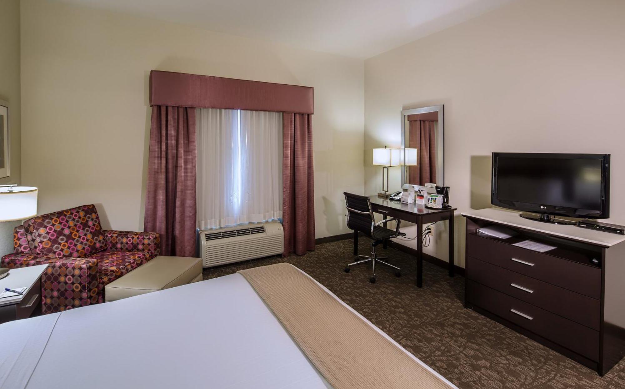 Holiday Inn Express Augusta North By Ihg Exterior photo