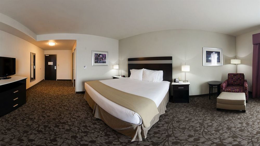 Holiday Inn Express Augusta North By Ihg Exterior photo