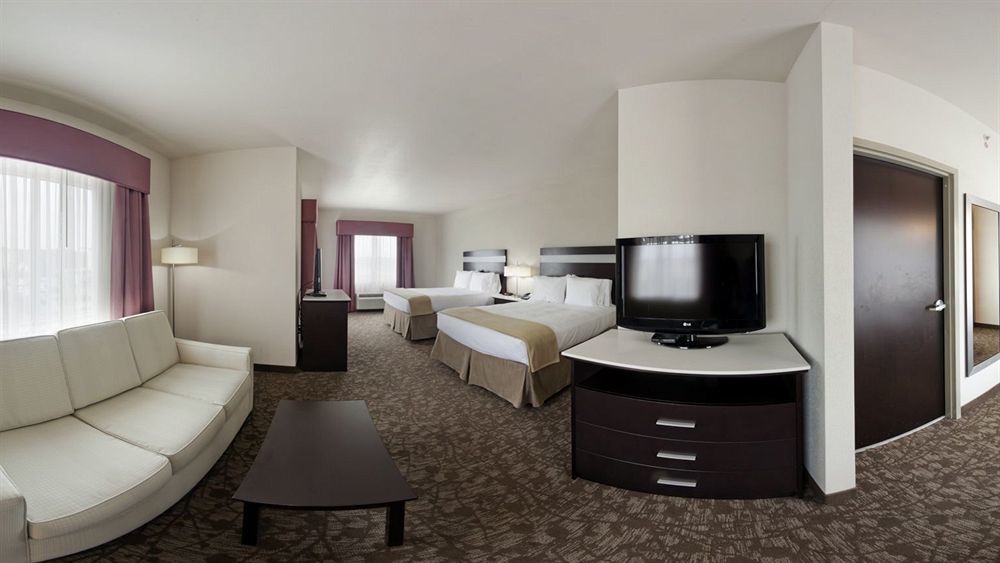 Holiday Inn Express Augusta North By Ihg Exterior photo